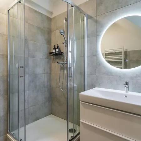Apartman * Sobotín